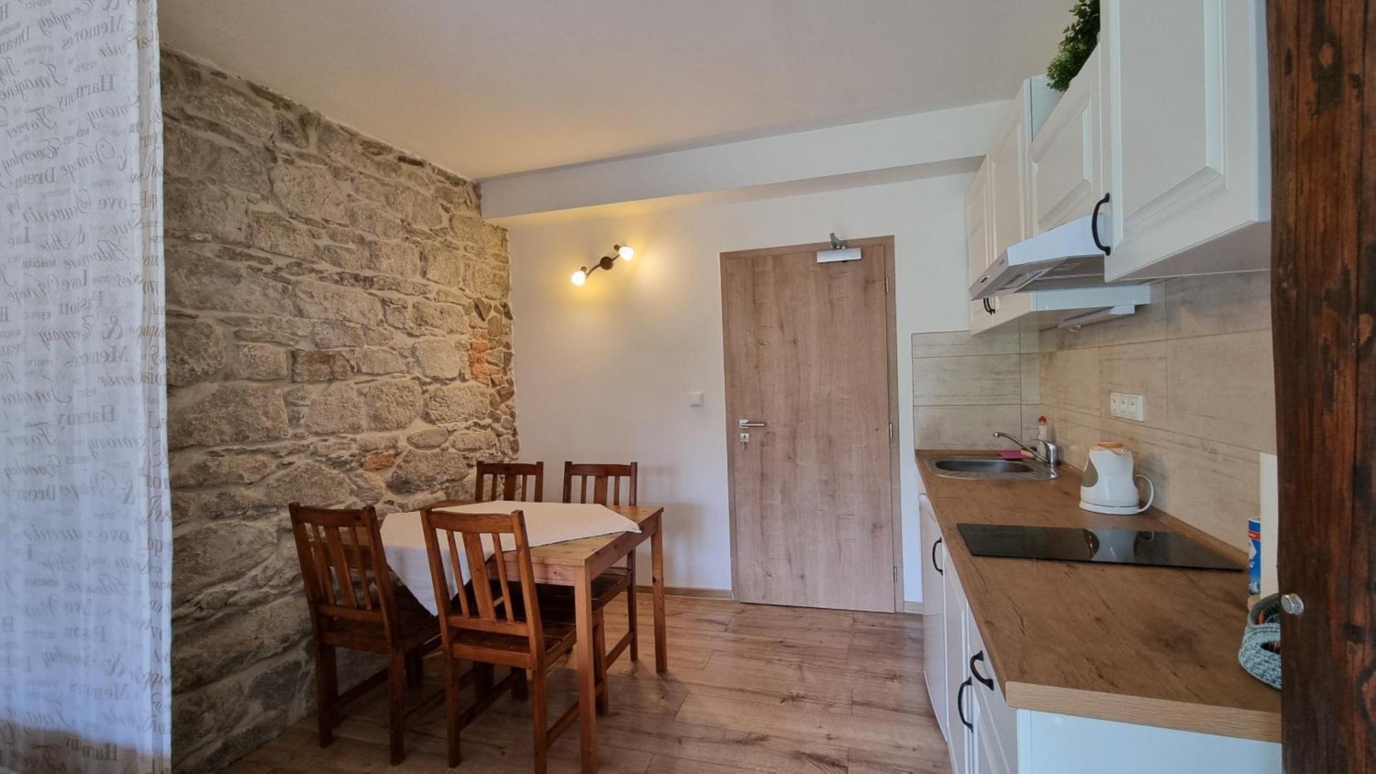 Apartmany Krasne Zatisi Krásno Екстериор снимка